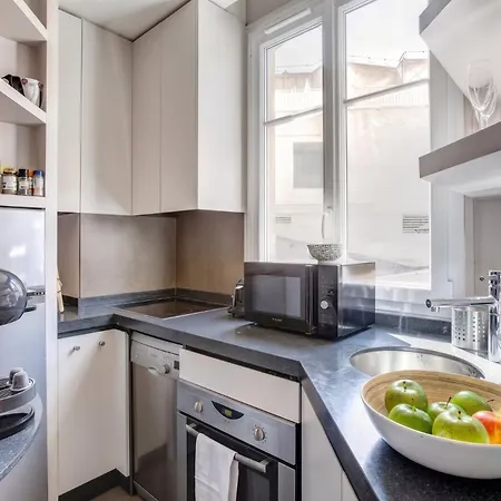 Apartmán Guestready - Spacious Near Champs-elysees Paříž