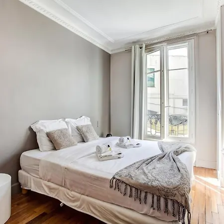 Guestready - Spacious Near Champs-elysees Apartmán Paříž