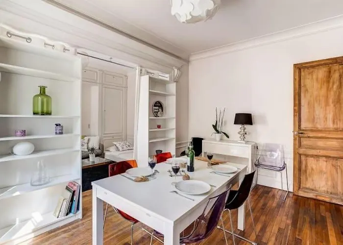 Guestready - Spacious Near Champs-elysees
